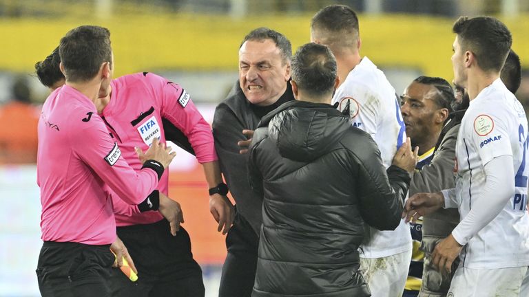 Turkish Super Lig suspended as club president faces arrest after punching referee
