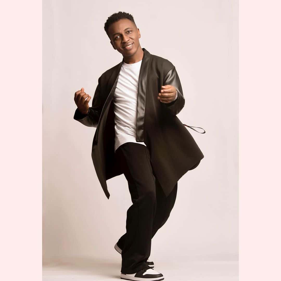 frank edwards moses bliss engagement engaged 