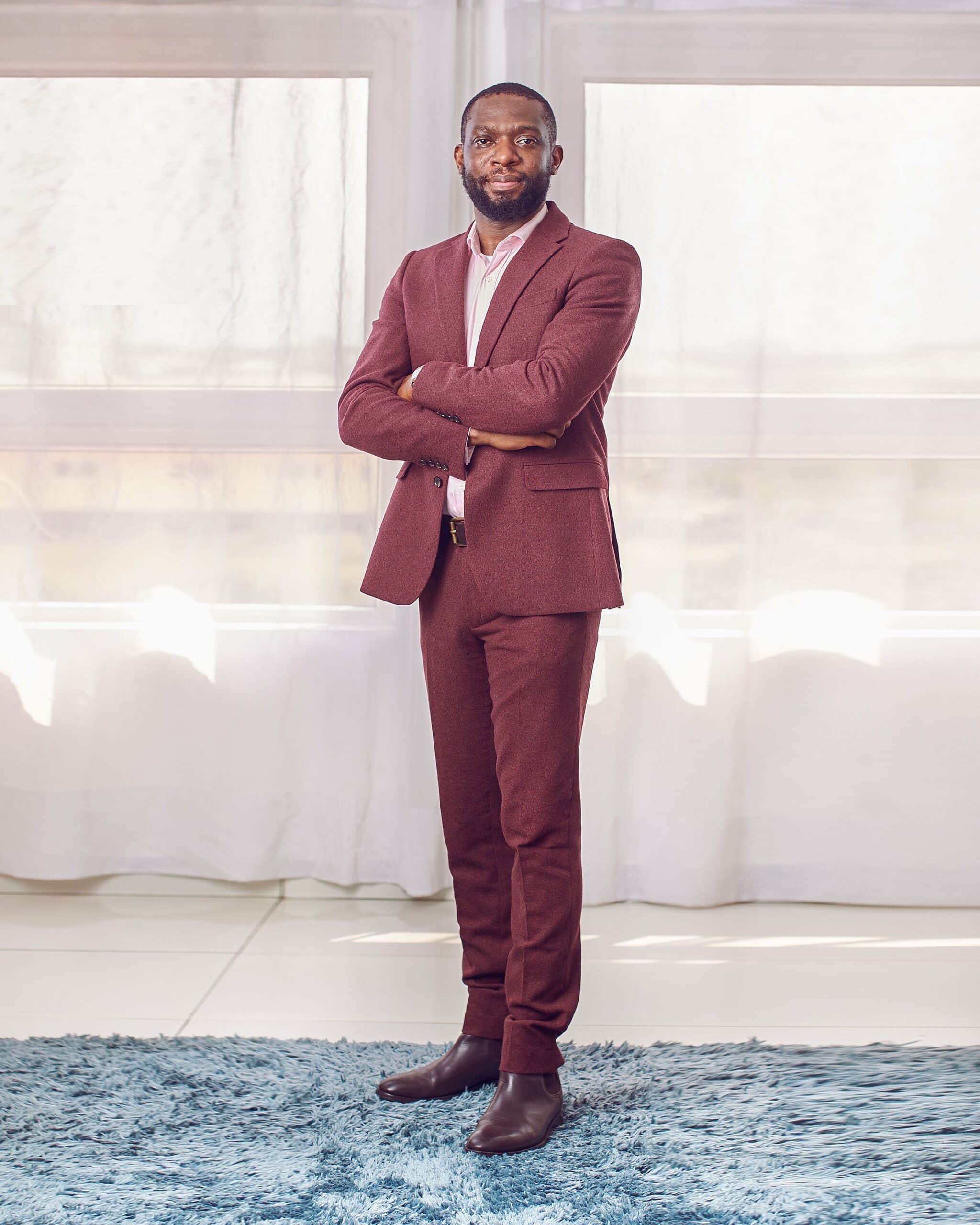 "From N32,500 to N40 million" - Man shares how his salary increased after relocating to UK