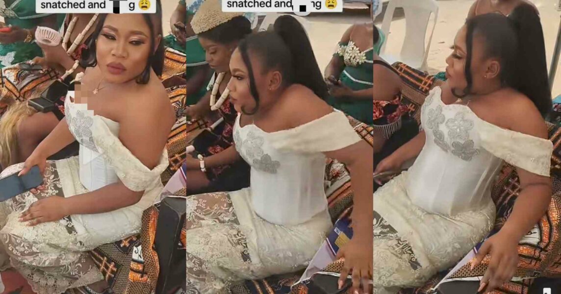 Lady corset snatched breathe