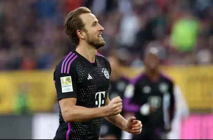 Kane fires Bayern back into winning ways in Augsburg clash, despite VAR controversy