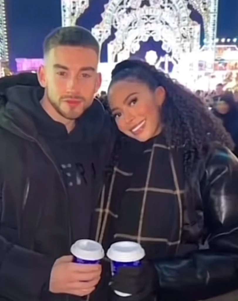 Nigerian father breaks down in tears after his daughter committed suicide after her ill fated relationship 