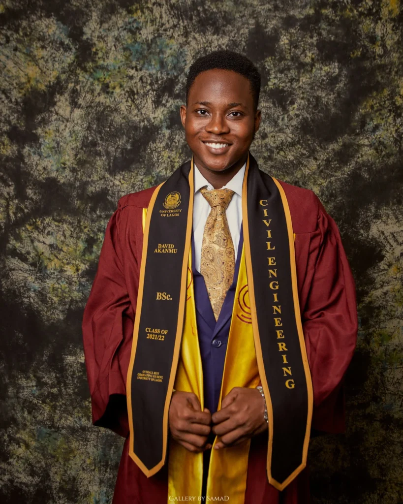 “You have two heads” — Netizens hails Unilag’s best graduating student with perfect 5.0 cgpa