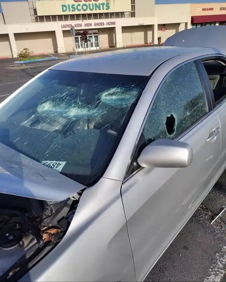 Lady shares how angry stranger demolished her sister’s car 