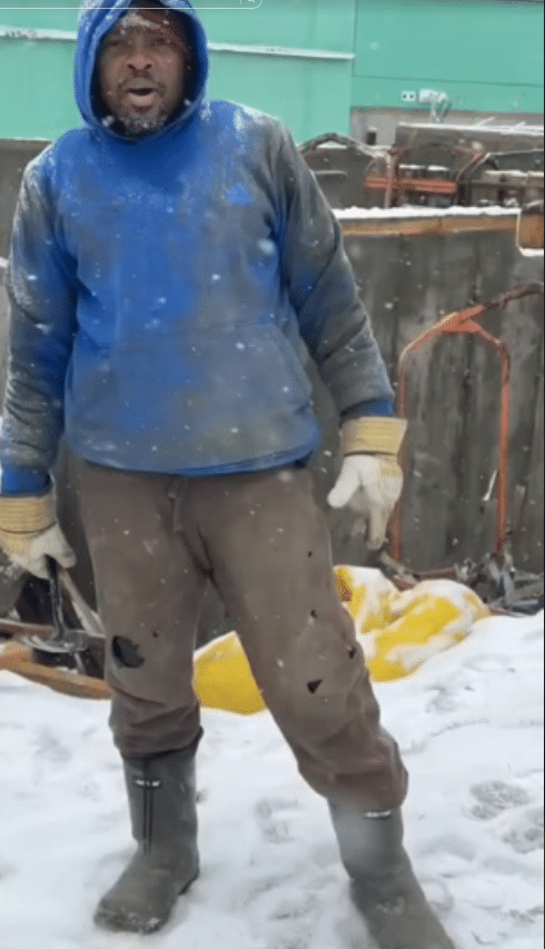 "Canada is not easy" - Nigerian man working under snow and heavy cold shares his harsh working conditions in the country