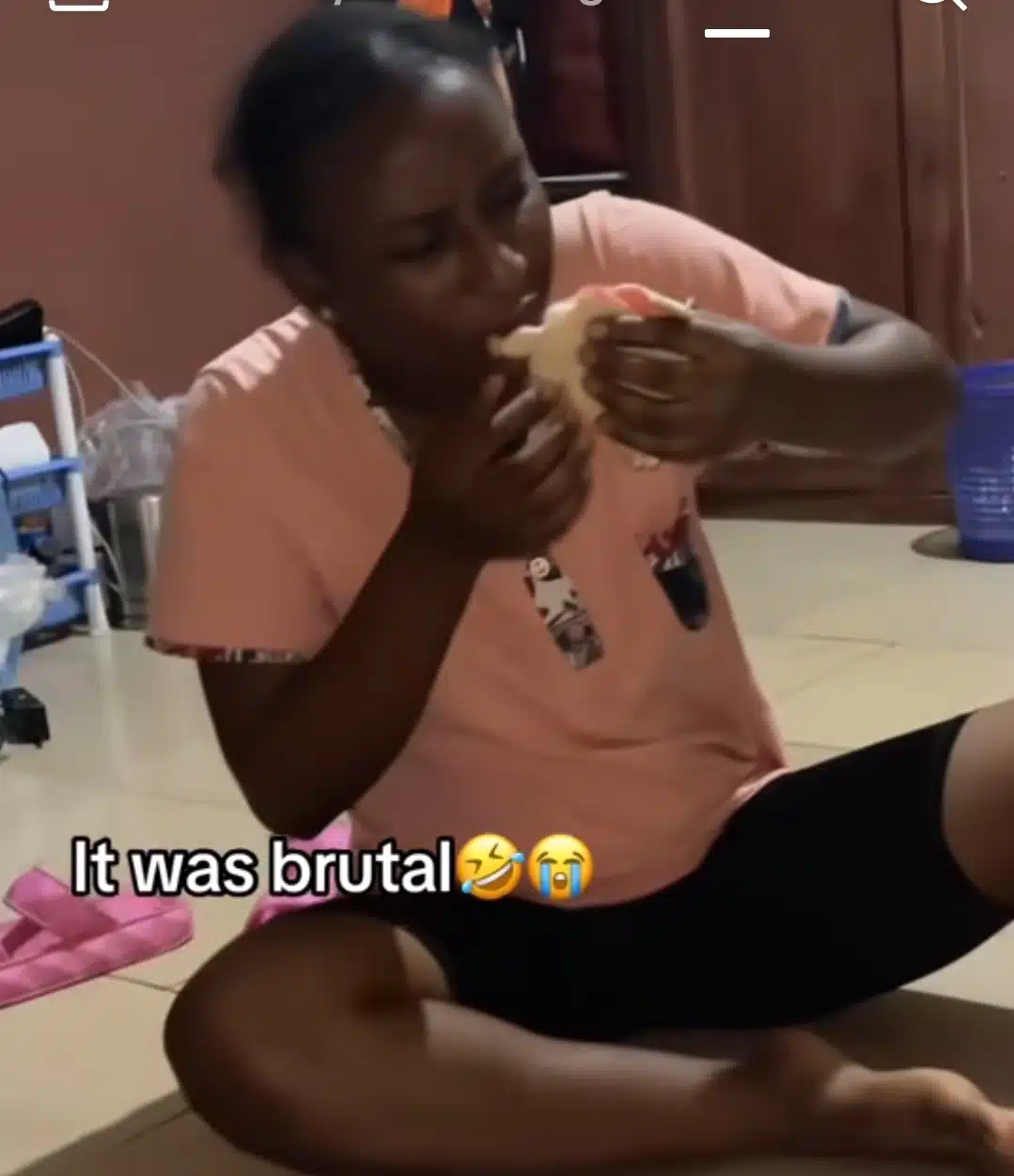 Nigerian student breaks the internet as she uses a hot iron to make toasted bread