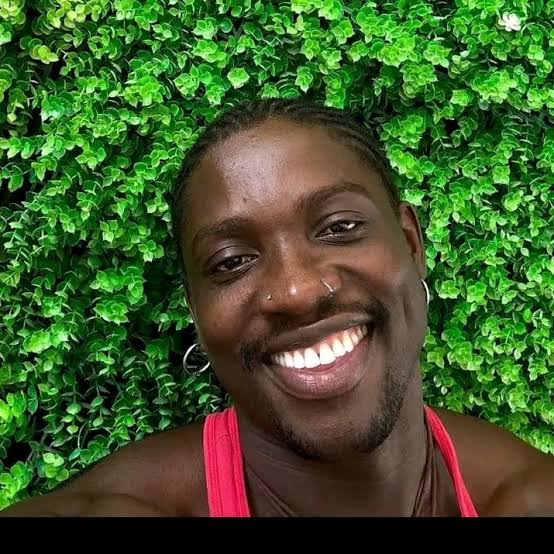 "I like you, here I am" - Facebook erupts as VeryDarkMan searches for girlfriend through makeup-free photos