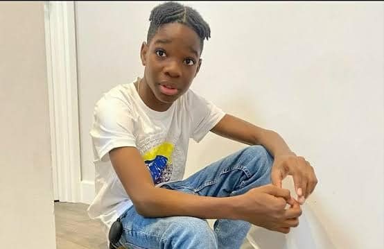 "Like father, like son" - Wizkid's first son, Boluwatife, breaks the internet as he flaunts expensive diamond ring, hand chain