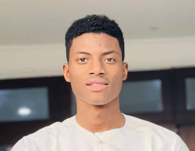 "Agent of corruption" - Abba Bichi, son of DSS DG, allegedly sprays bundles of naira on Regina Daniels at a nightclub