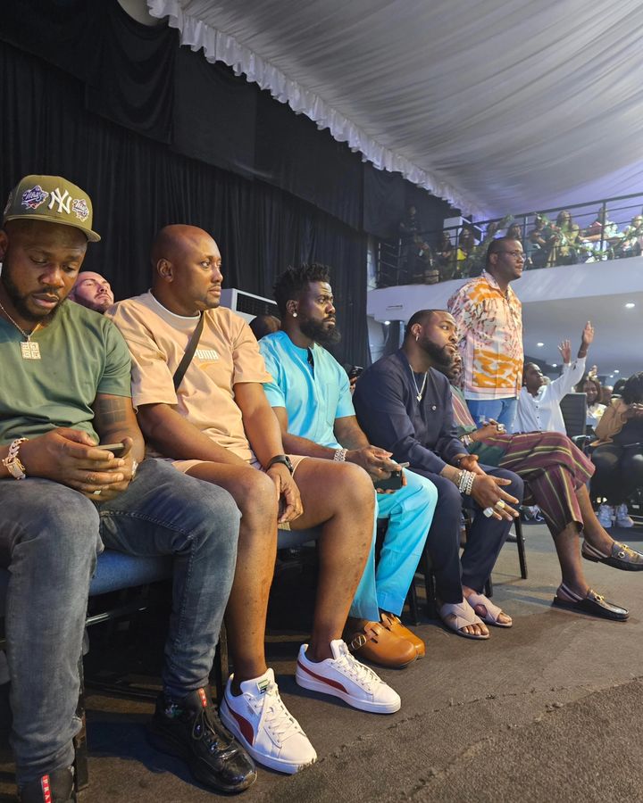 Davido, Israel DMW and other crew members at crossover service