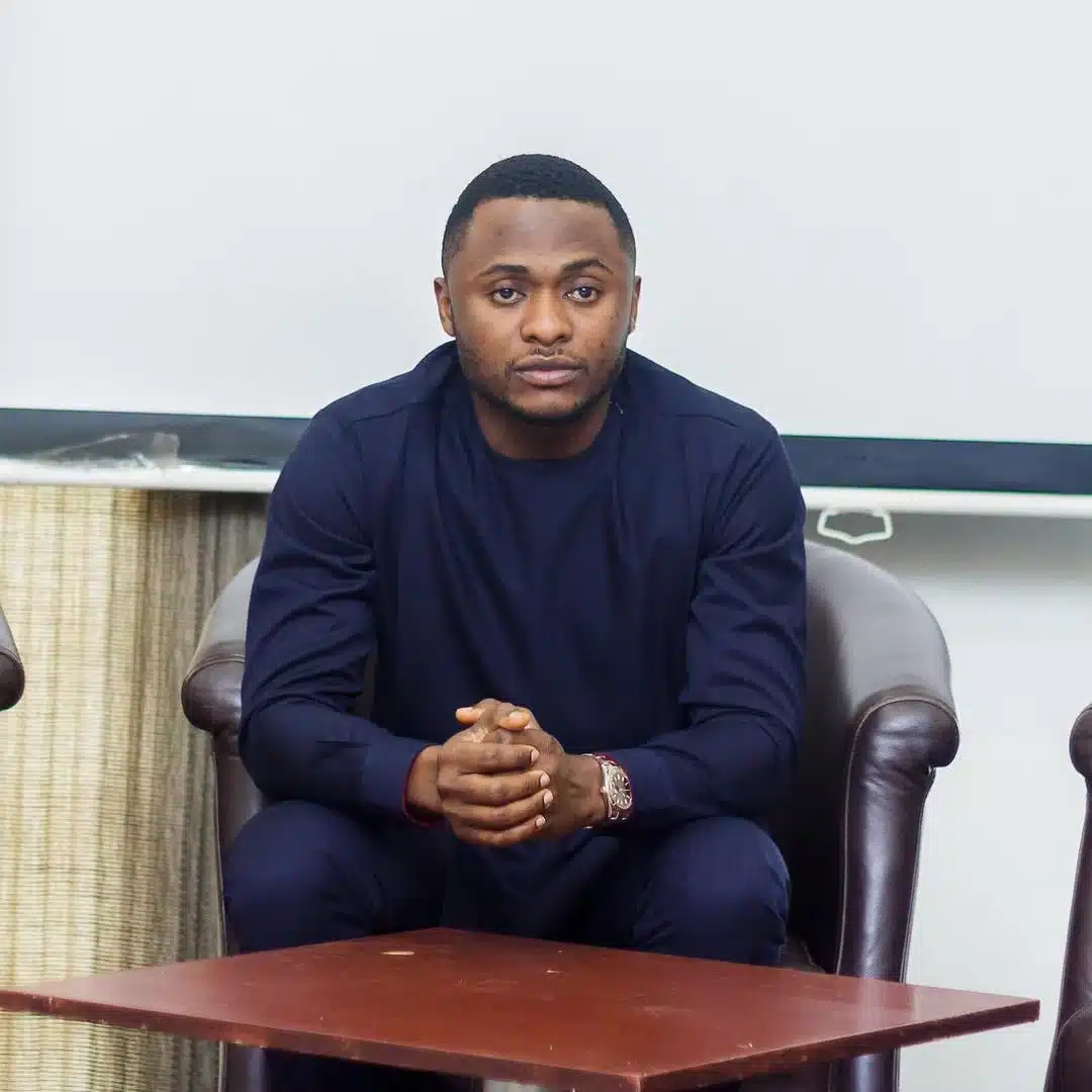 Ubi Franklin has broken his silence in response to accusations leveled against him by activist Verydarkman that he defrauded an upcoming artist.