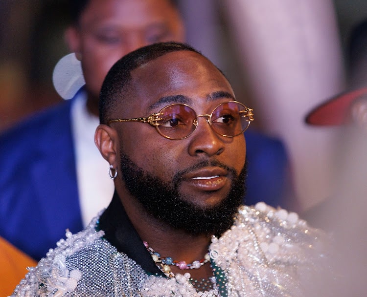 Nigerians dig up old video of Davido confessing to sending his fans to deal with a U.S. show promoter 