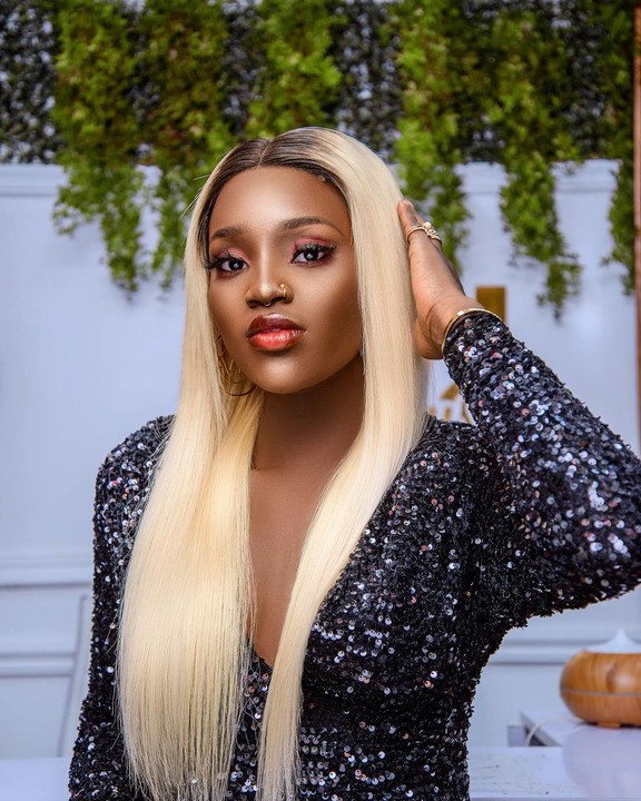 "Messages in my DM messes with my mental health" - Bukunmi Oluwasina shares messages she receives