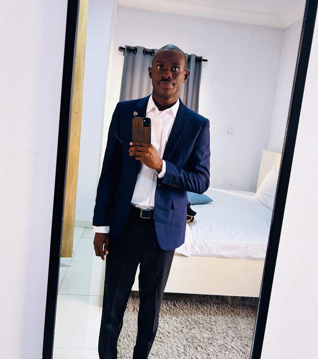 "It's mismanagement of funds; he should've given to FG to rescue the economy" – Man faults Davido's N300M charity donation