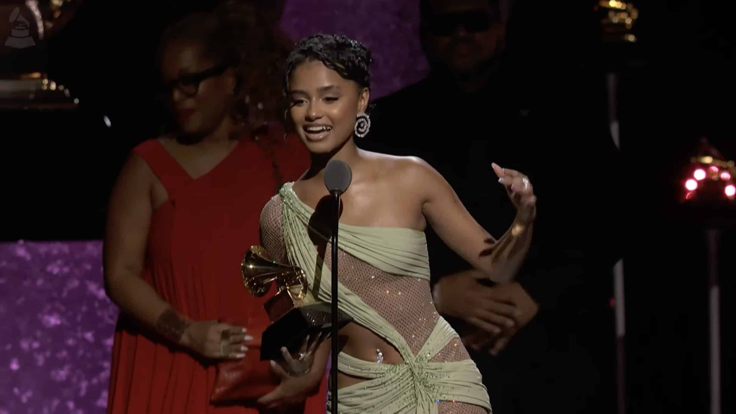 Tyla no 66º Grammy Awards depois de vencer na categoria Melhor Performance Musical Africana.