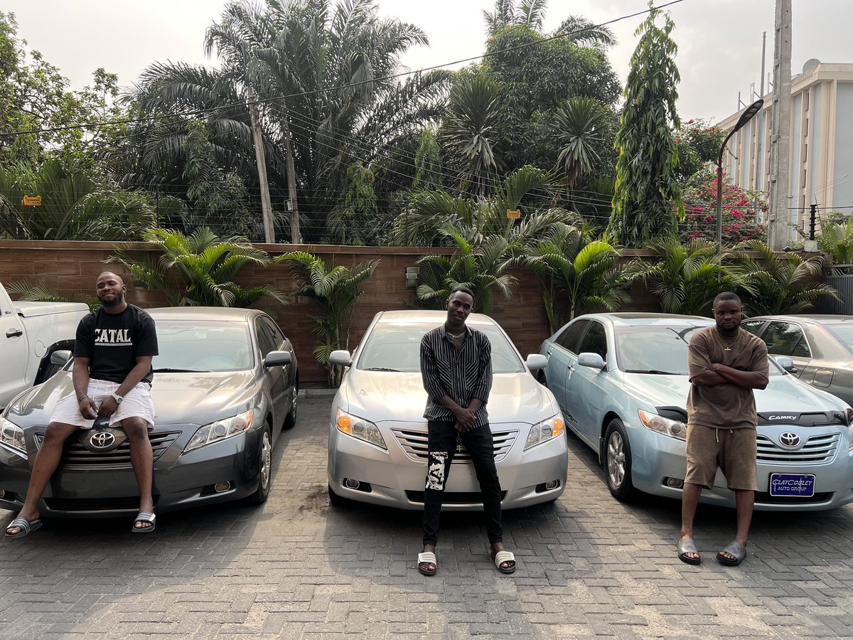 "Manage this small gift" - Sabinus presents his colleagues with three new cars