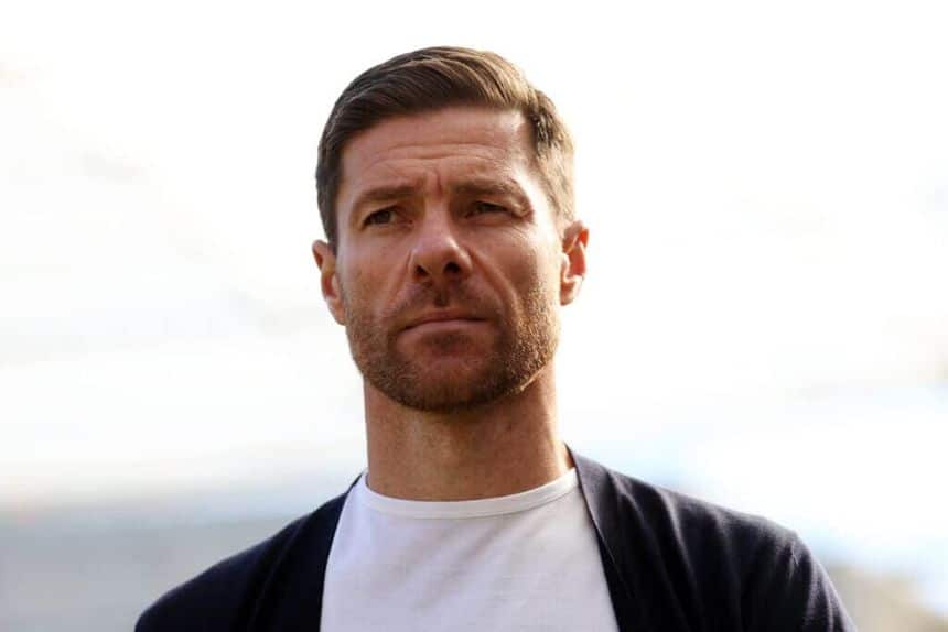 Chelsea eye Bayer Leverkusen's Xabi Alonso as Pochettino's replacement