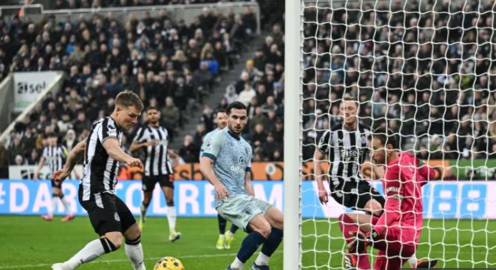 Newcastle rescued by Ritchie to draw 2-2 against Bournemouth