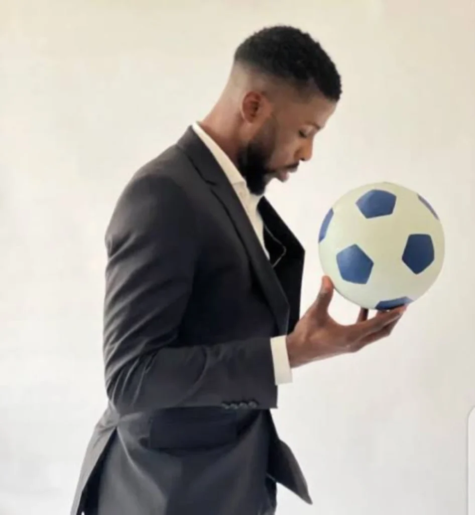 “Wetin do seniorman” — Twitter user corrects Leicester City on how to address Kelechi Iheanacho properly 