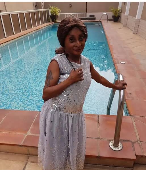 "New meme unlock" - Reactions as Aunty Ramota accidentally rains curses on fans