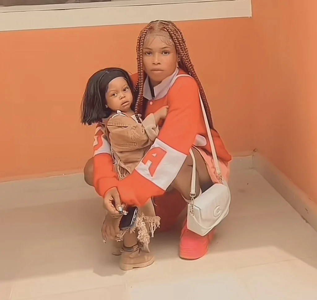 “Pablo and mablo don born babylon” — Netizens react to baby girl’s outfit 