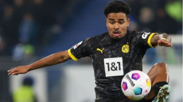 On loan Chelsea player Maatsen nominated for Bundesliga Rookie of the Month