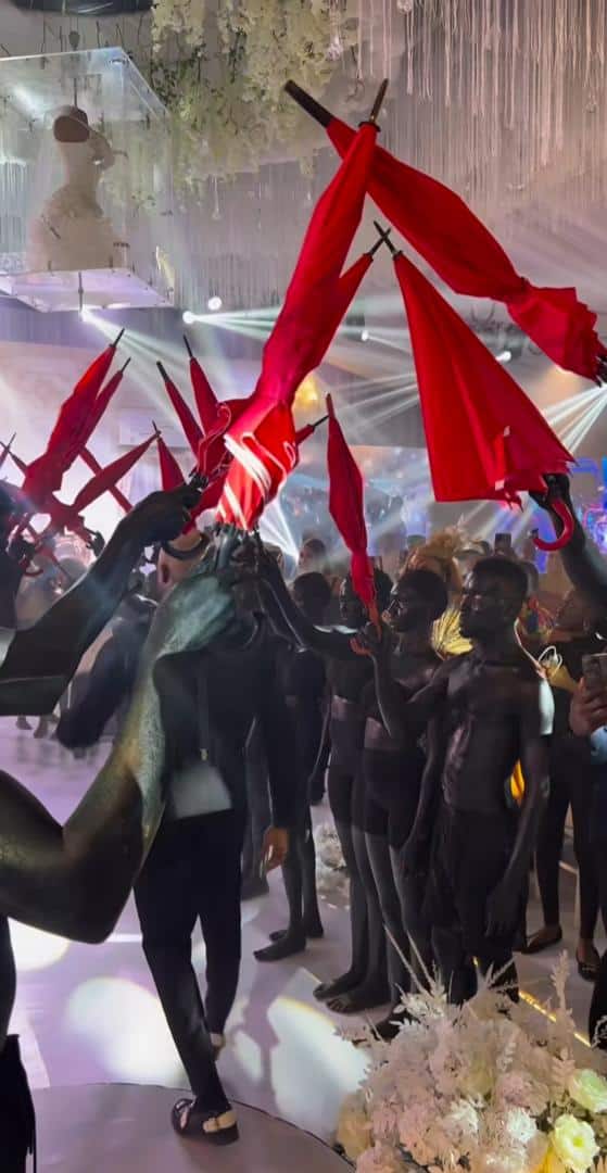 Pretty Mike storms wedding of Veekee James with black entourage, says why