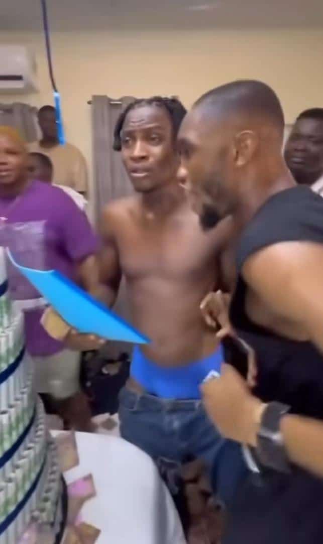 Man in tears as he gets surprise PS5, money cake, other gifts from girlfriend