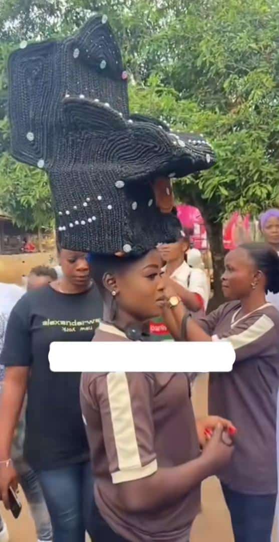 Unconventional hairstyles at a beauty contest sparks massive buzz