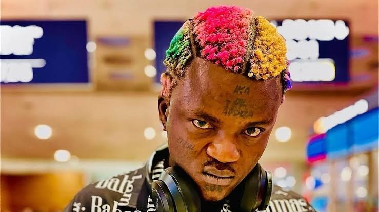 "EFCC please, I'm not doing Yahoo" - Portable flaunts hard currency online, sends message to EFCC and Yahoo Boys