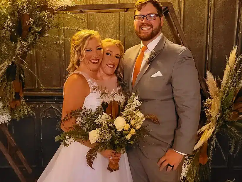 Conjoined twin, Abby Hensel married in a private ceremony