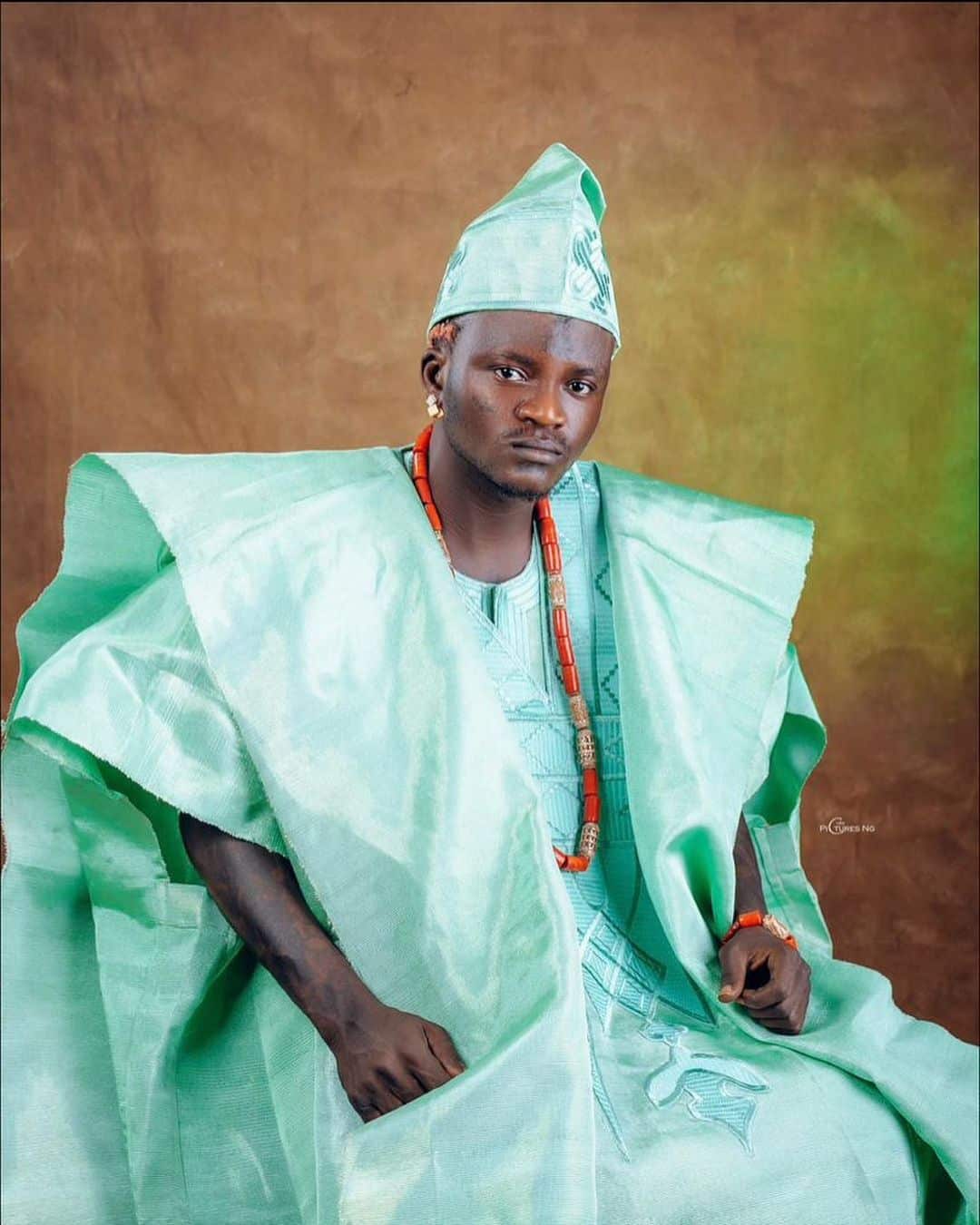 Portable 30 wife side chick baby mama celebrate