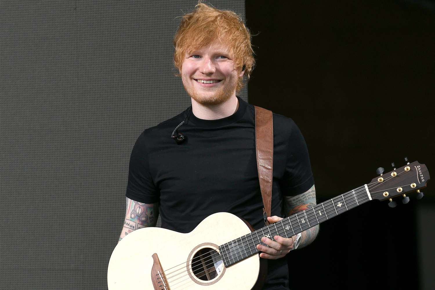 ed Sheeran Rihanna shape you