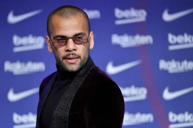 Dani Alves reportedly provides €1m bail price for his release