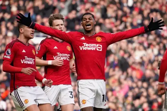 EPL: Manchester United edge Everton with penalties converted by Fernandes, Rashford