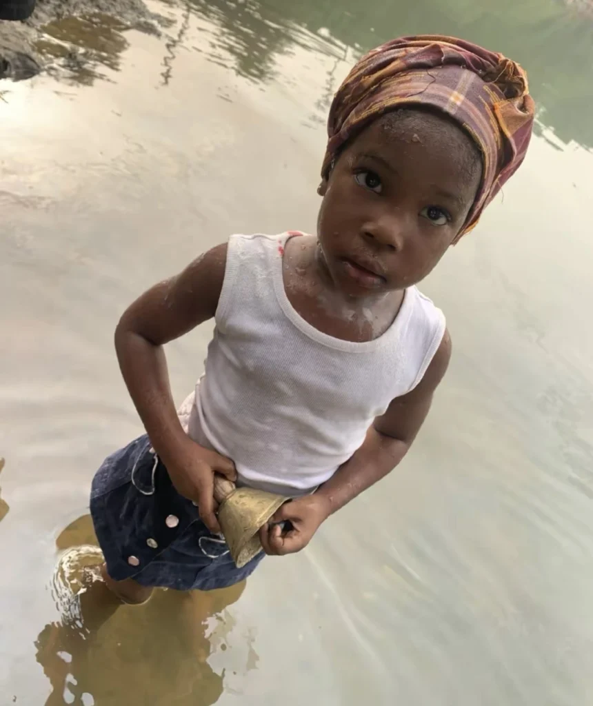 Little girl starts journey to becoming powerful priestess 