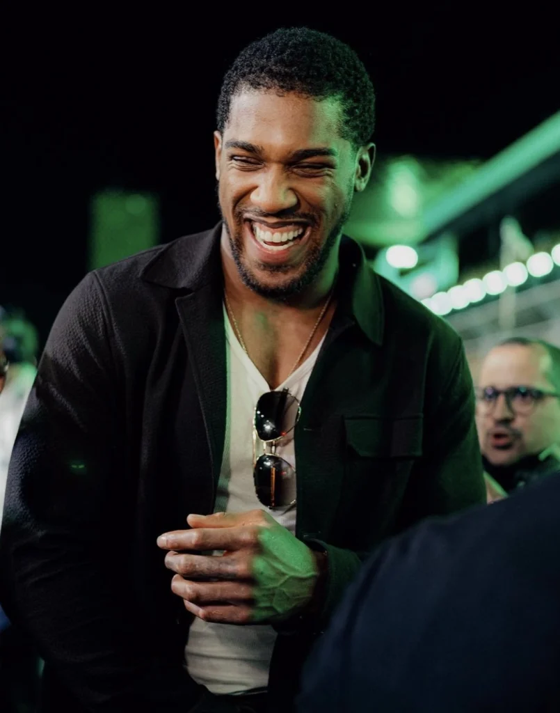 Anthony Joshua sparks dating rumor as he hangs out with business woman, Kika Osunde 