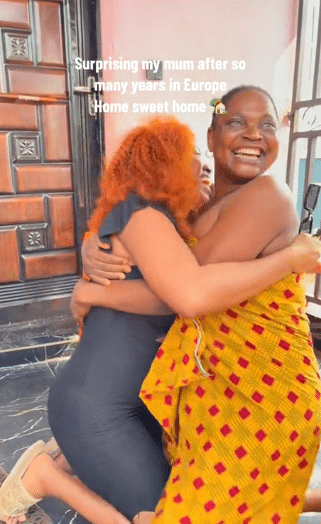 Mother collapses in joy as daughter surprises her with unexpected return after many years in Europe