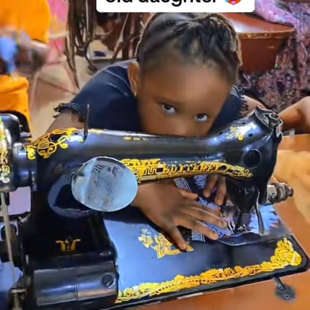 "Genius at the Machine" - 2-year-old toddler stuns internet with sewing skills