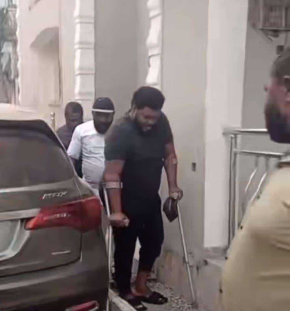Man emotional as classmates surprise him with a car