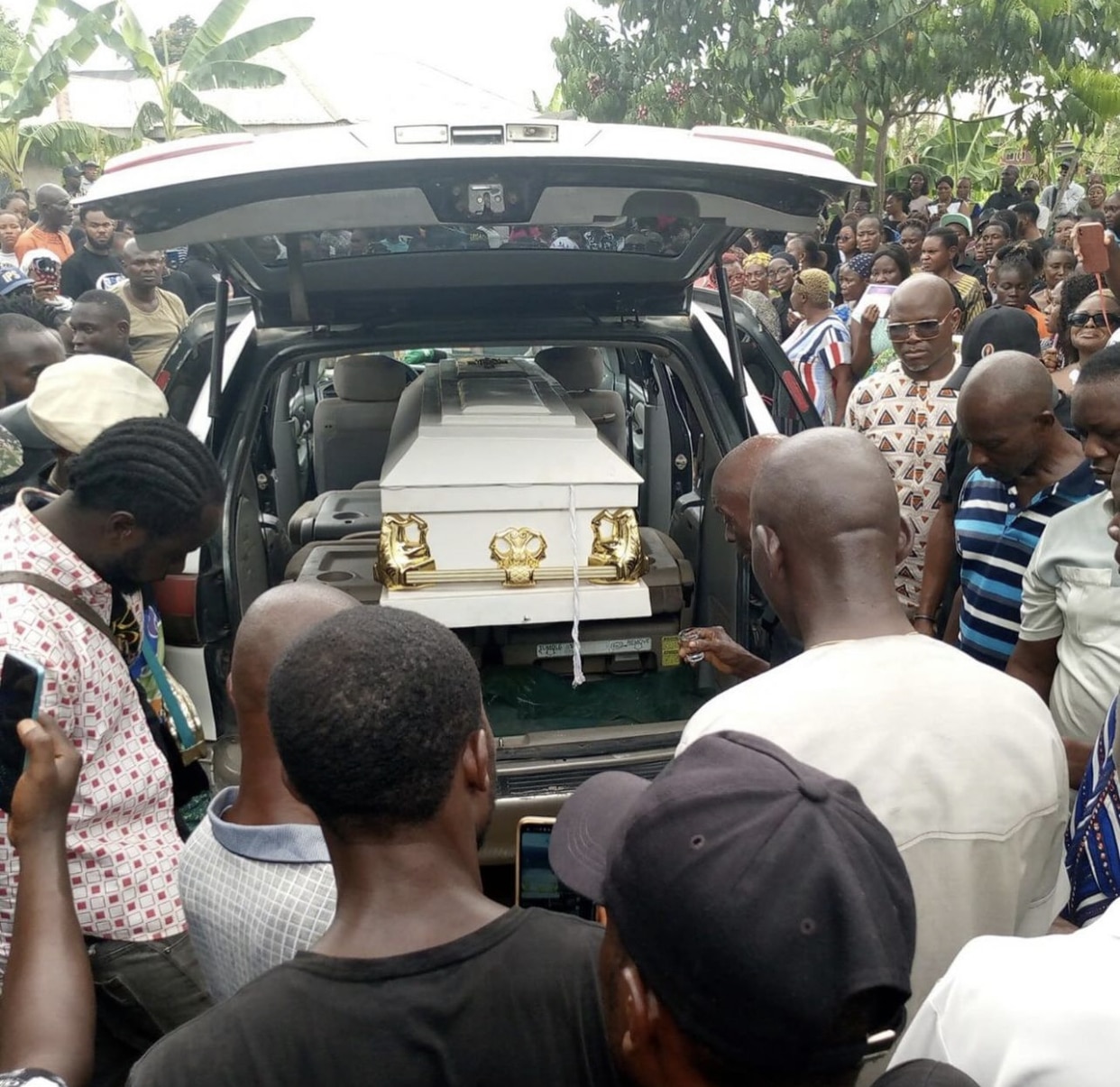 Junior Pope: Late Nollywood makeup artist, Abigail Frederick, reburied in Akwa Ibom