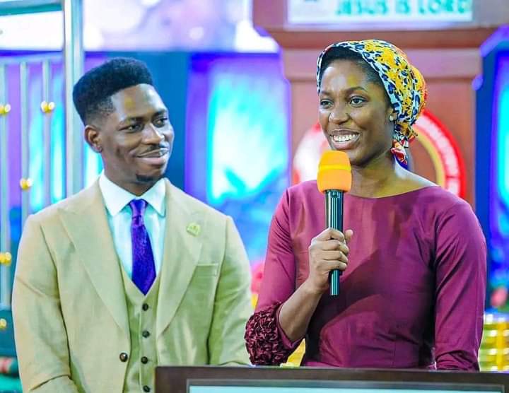 Ovie Ossai Moses Bliss' wife good dress