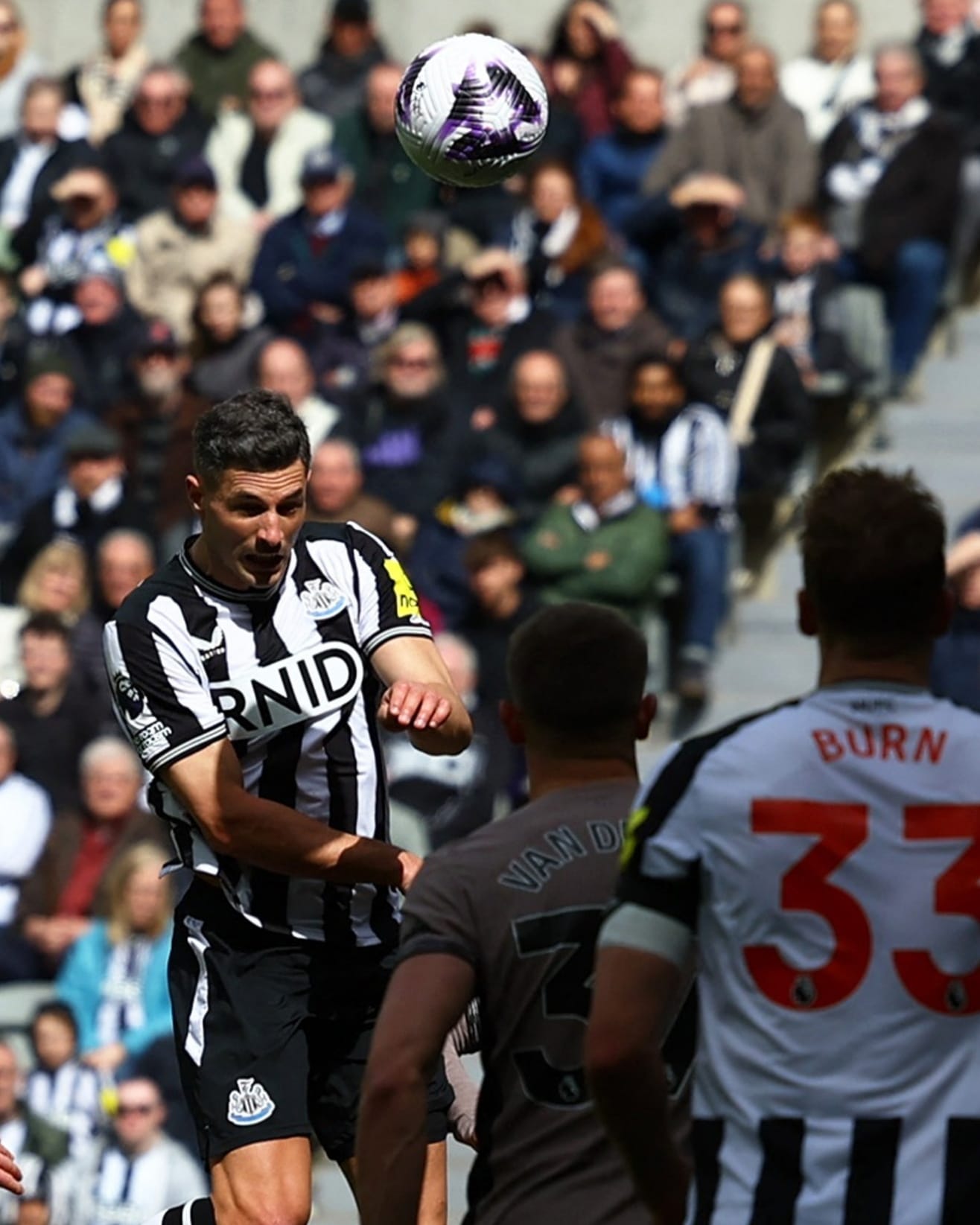 EPL: Newcastle wallop Spurs 4-0 to dent their Champions League hopes