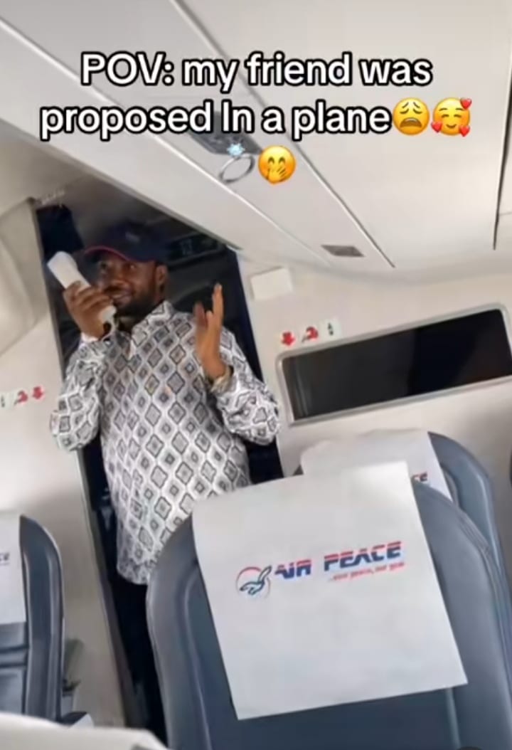 Man proposes Marriage plane