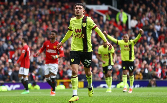 Pressure mounts on Ten Hag as Manchester United held to late draw by Burnley