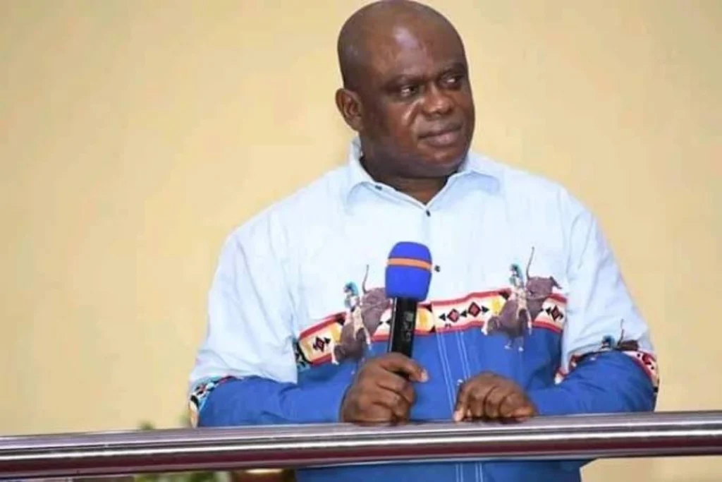 Apostle Chibuzor Chinyere sends abandoned boy to police station, shares why