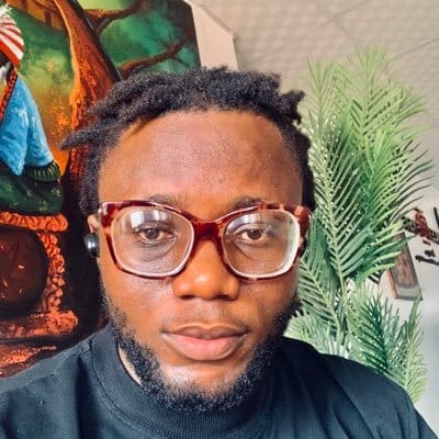 man makeup artist encounter deceased