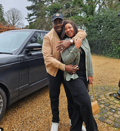 Obi cubana happy family content