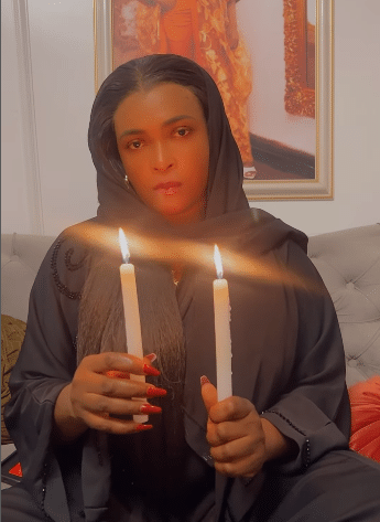 Blessing CEO candle night junior pope