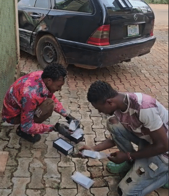 businesswoman riders iphone